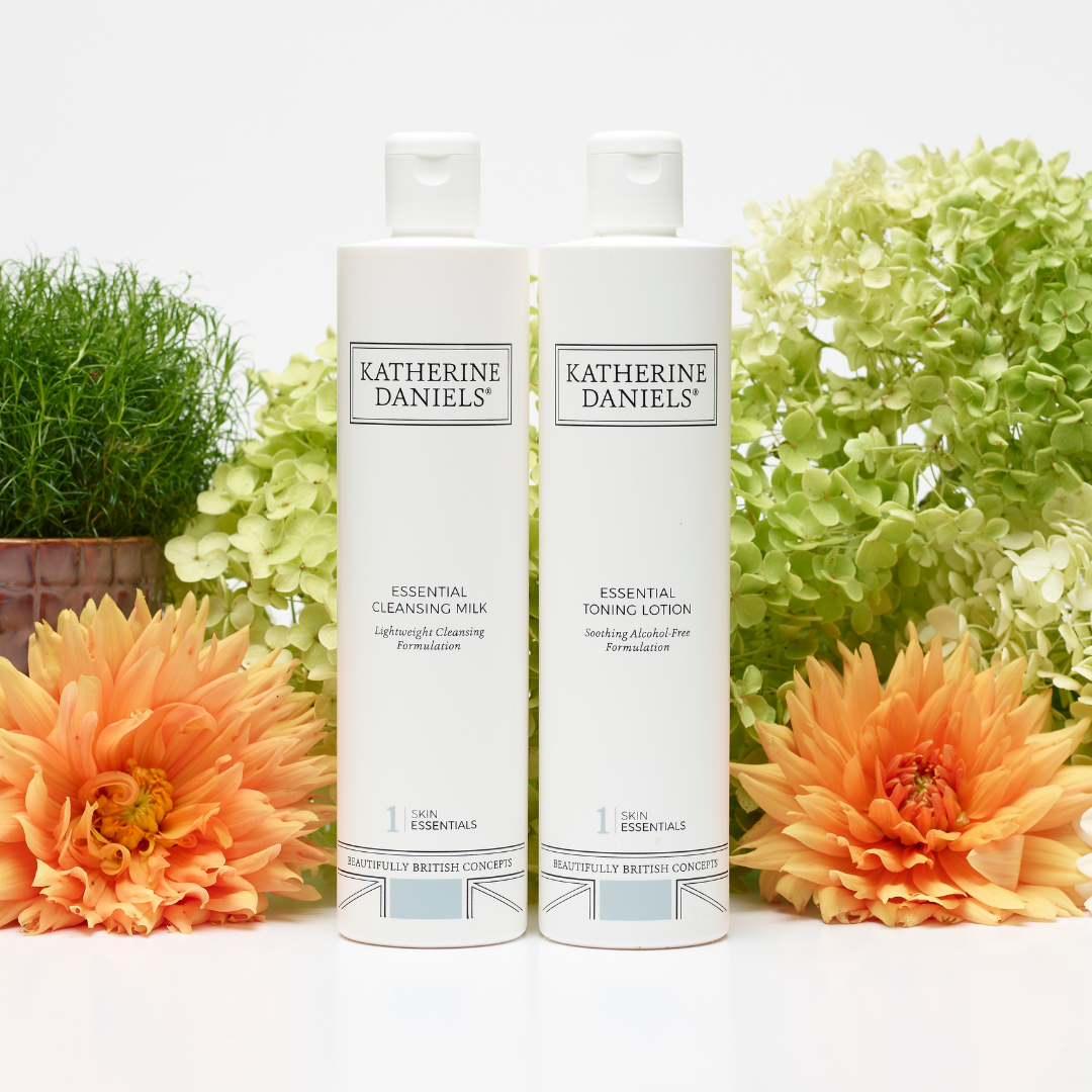 Double Size Essential Cleansing Milk & Essential Toning Lotion