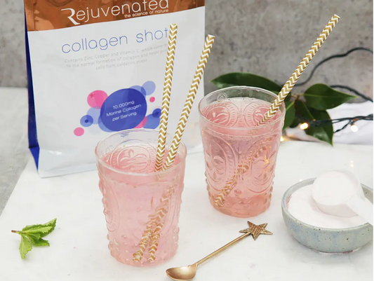 Elderberry Spritz with Collagen