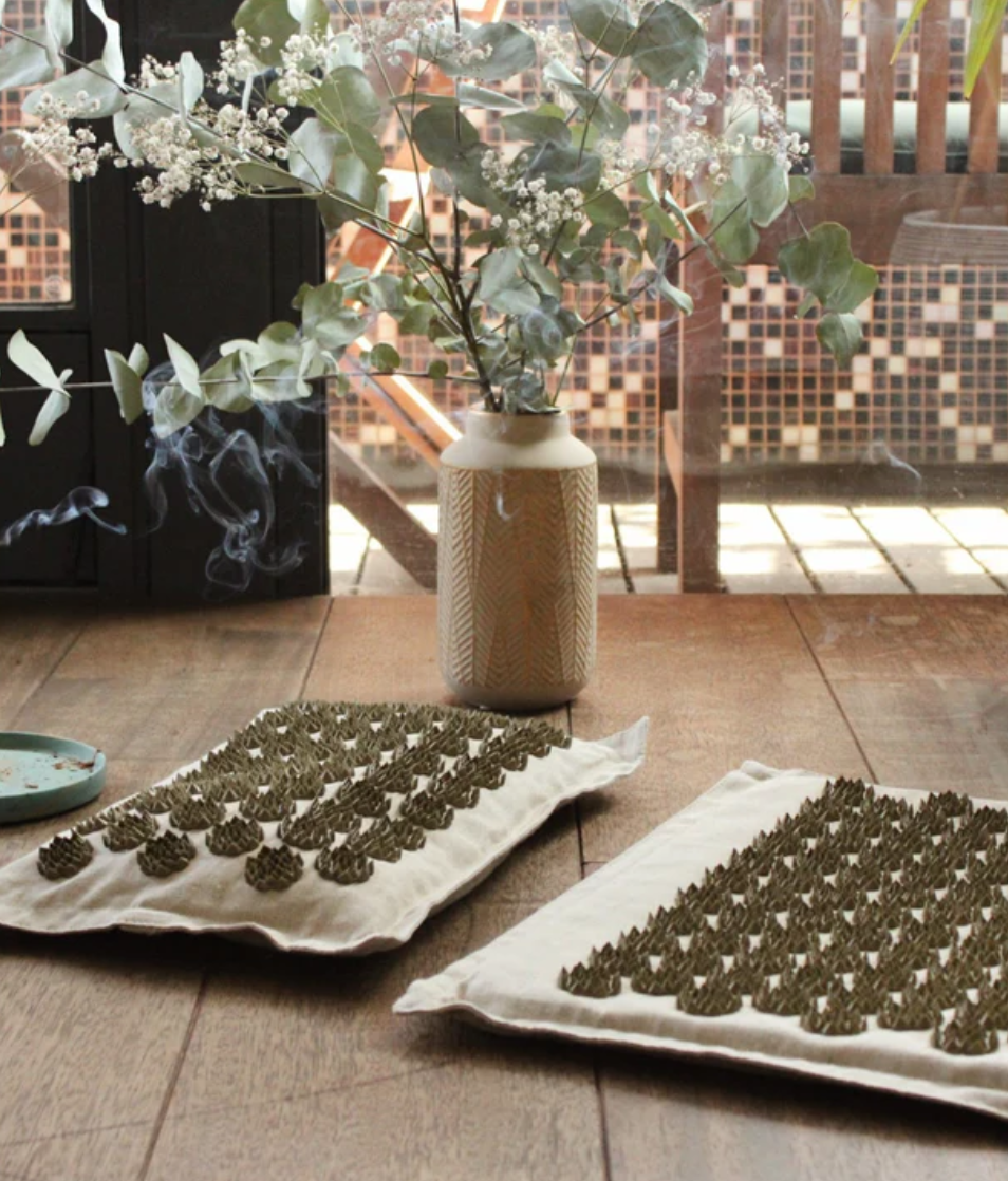 SMUG. Acupressure Mats